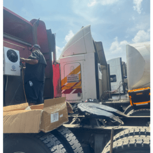 Paquete Instalación de A/C con banco de Baterías ext. Ciclado profundo American Material eléctrico incluido.